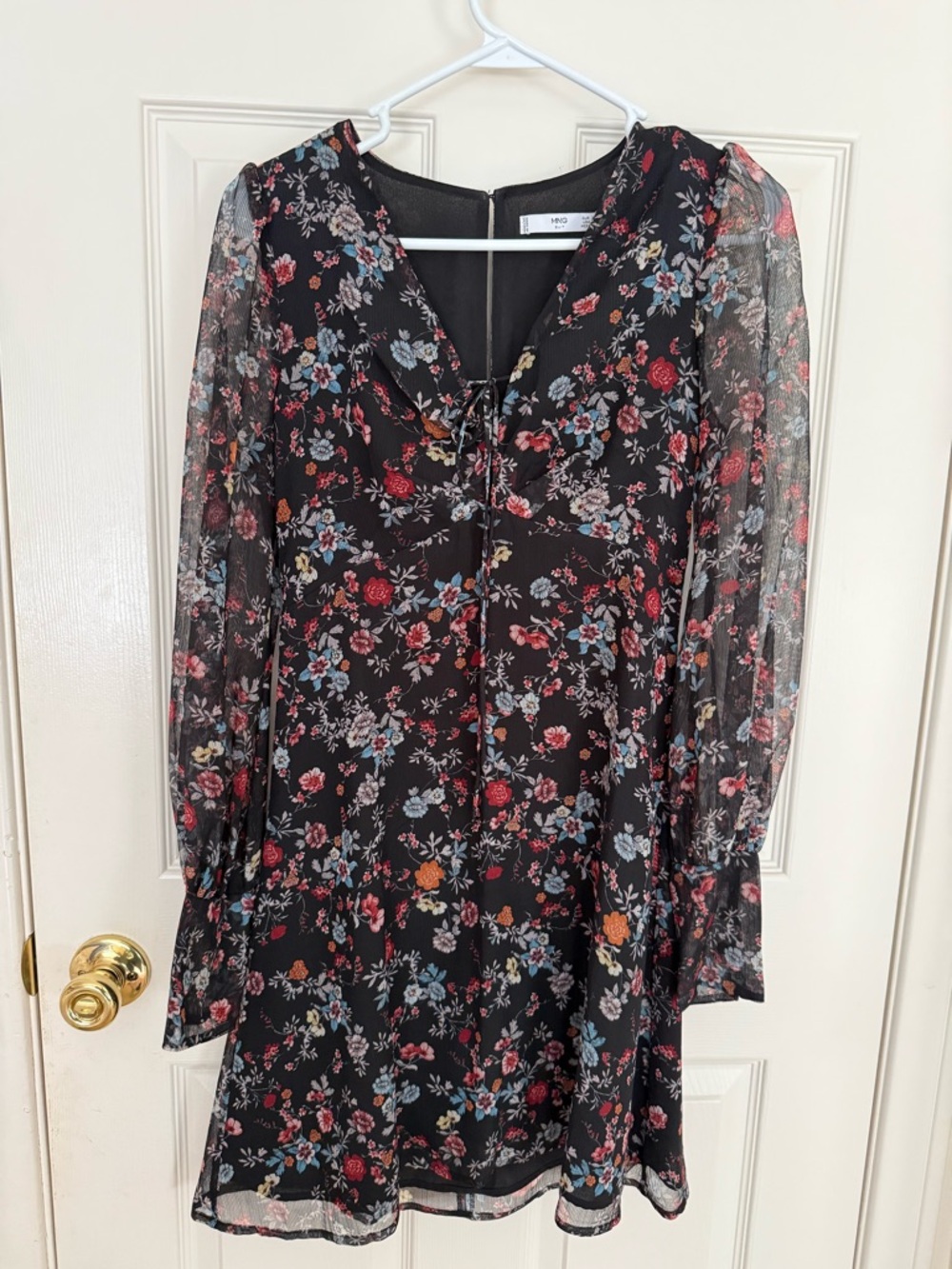 Mango Black Floral Long-Sleeve Mini Dress. Size XS, 2